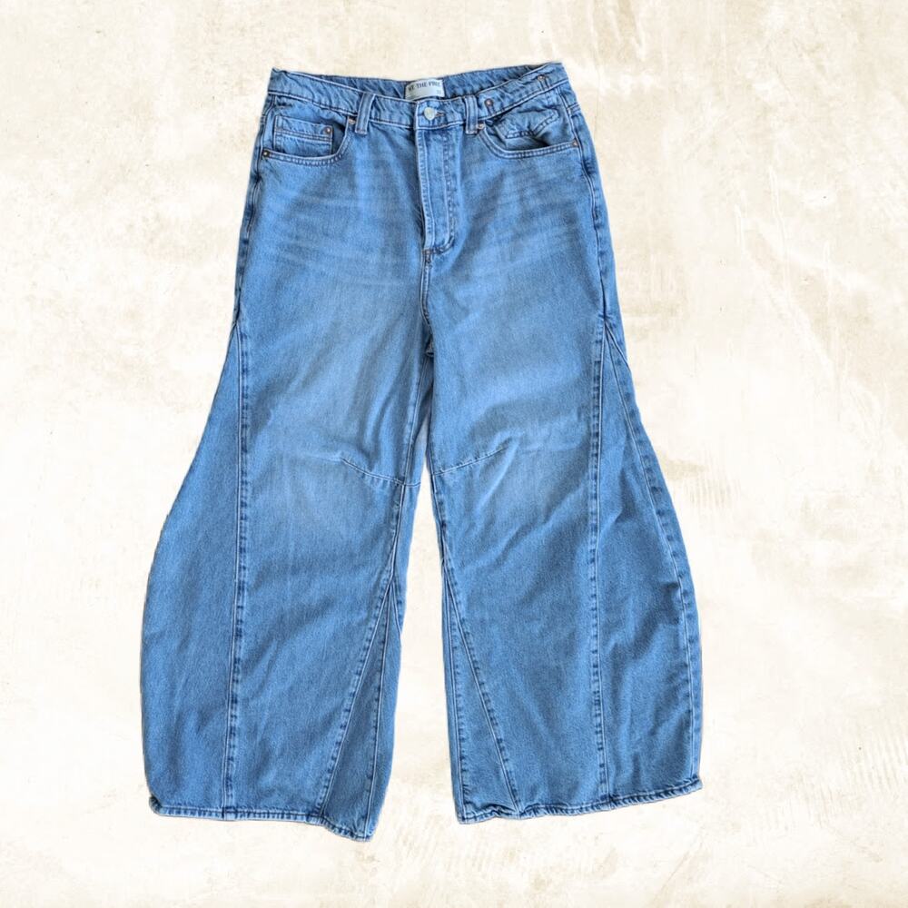 We The Free People Eden High Slouchy Flare Jeans Size 30 High Waist - Picture 12 of 15